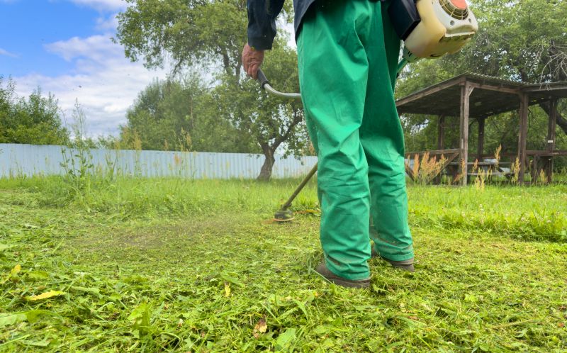 Garden Deweeding Service